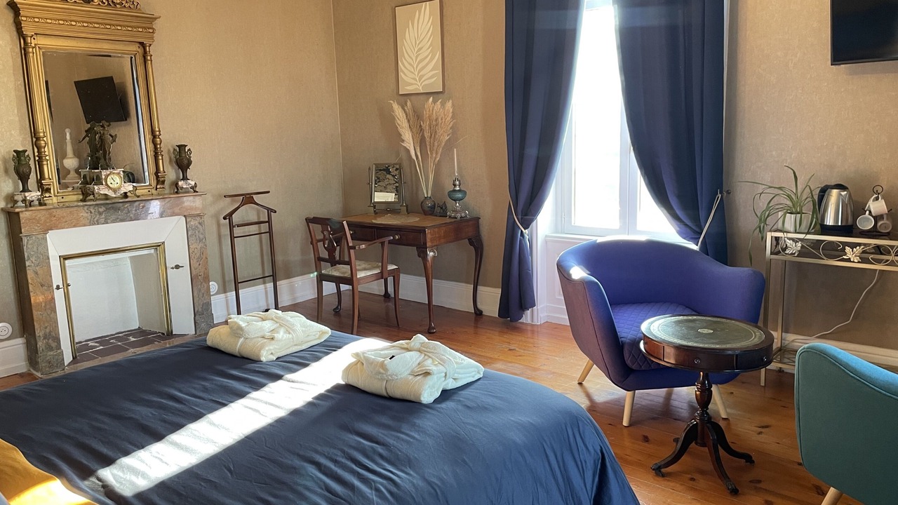 Photo of Bedroom in Parthenay