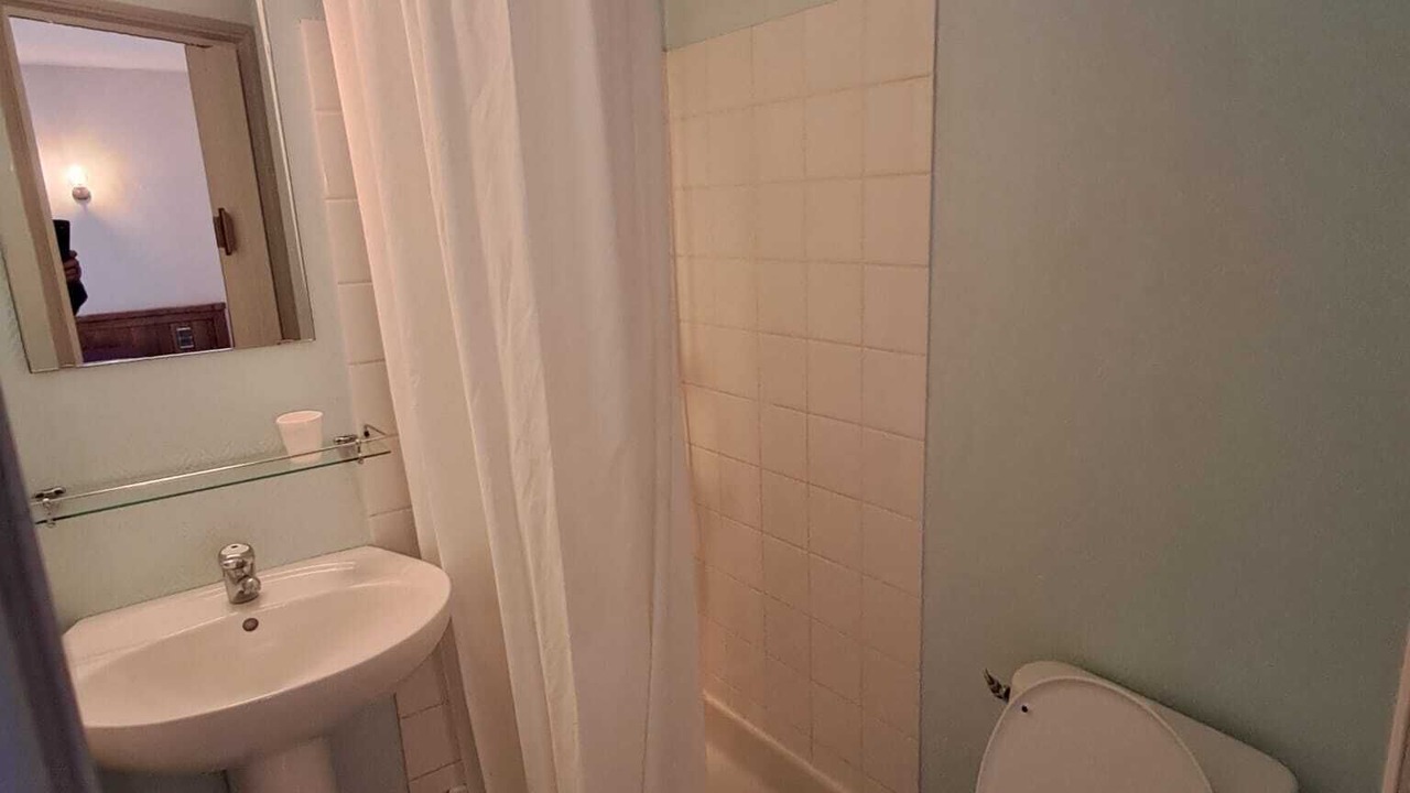Photo of Bathroom in Lassouts