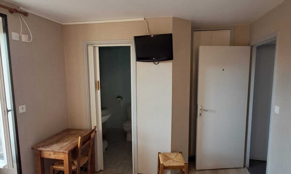 Photo of Bedroom in Lassouts