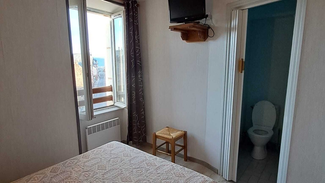Photo of Bedroom in Lassouts