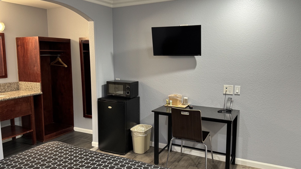 Photo of Bedroom in Loma Linda