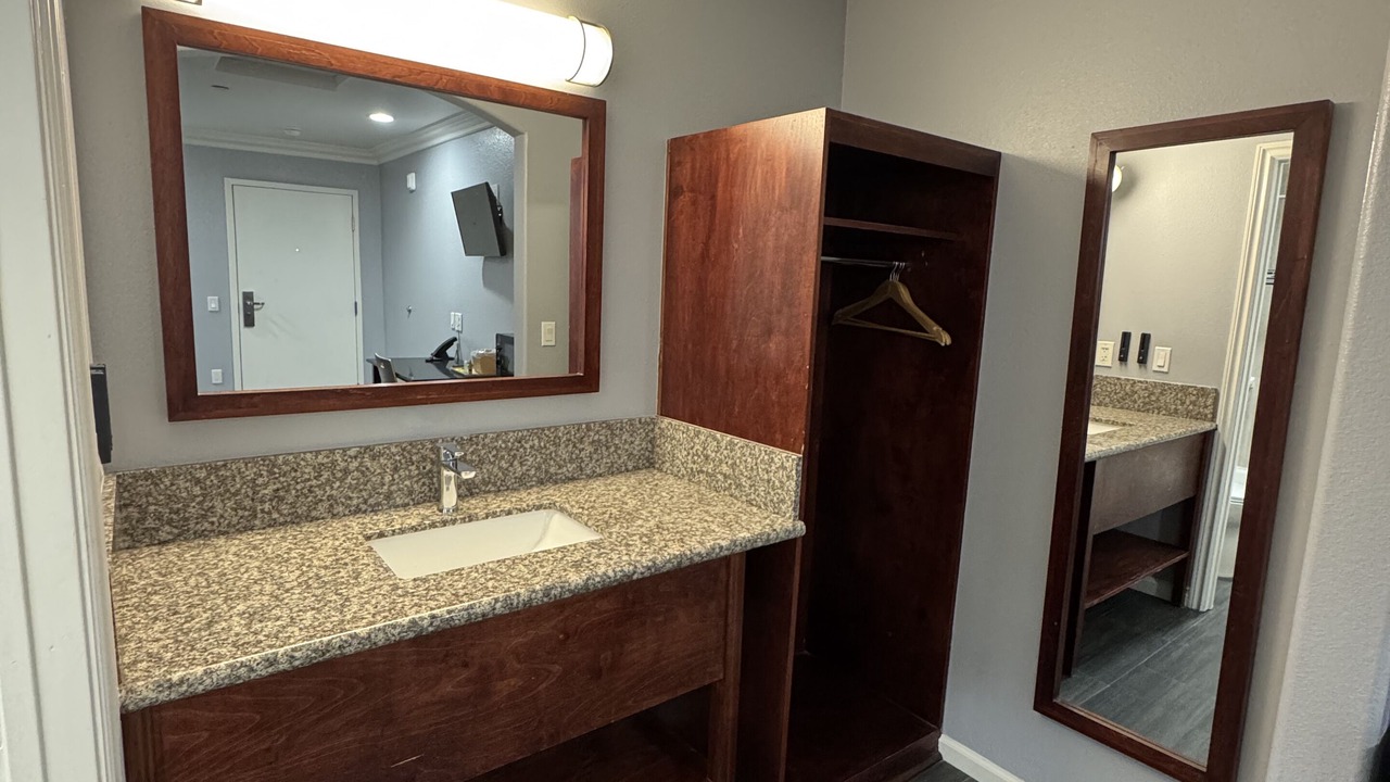 Photo of Bedroom in Loma Linda