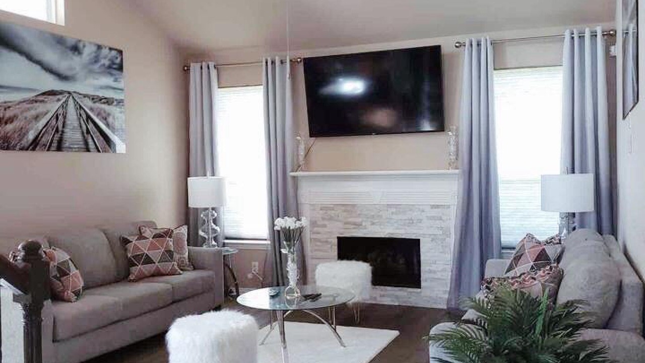 Photo of Livingroom in Humble