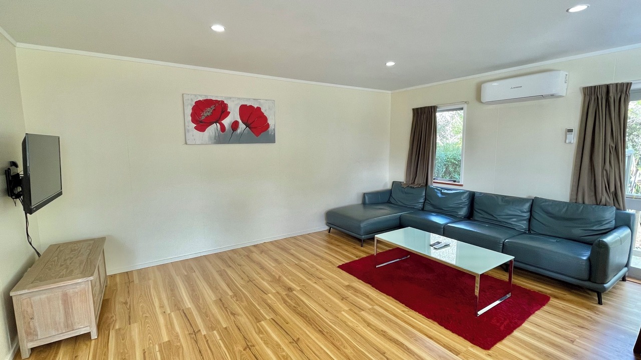 Photo of Others in Cooks Beach