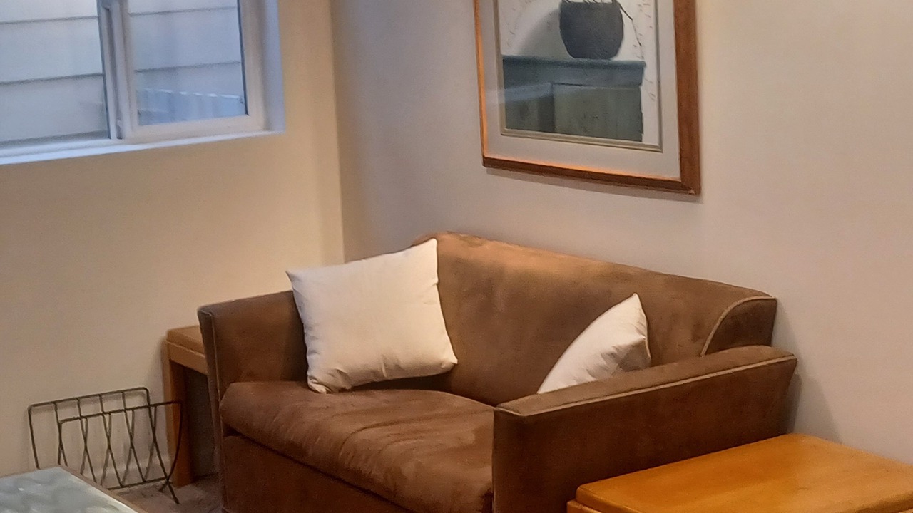 Photo of Livingroom in Lake Hills