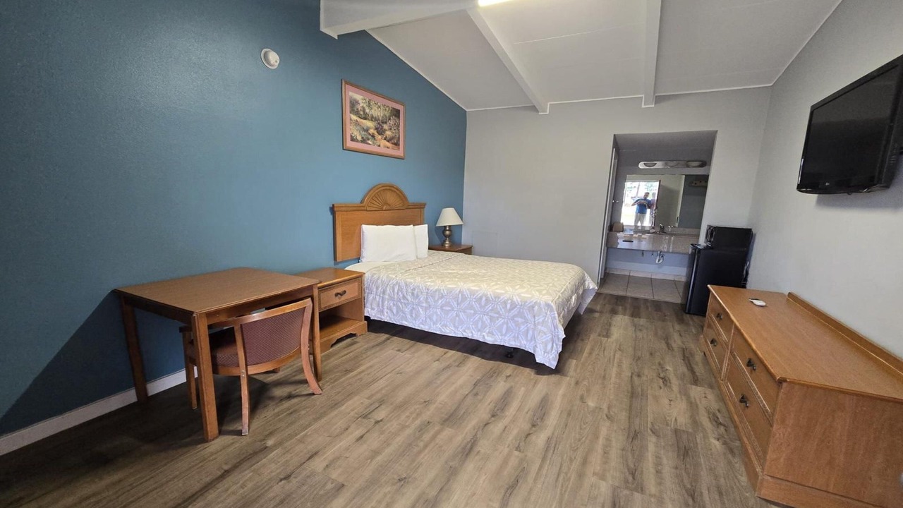 Photo of Bedroom in Nacogdoches