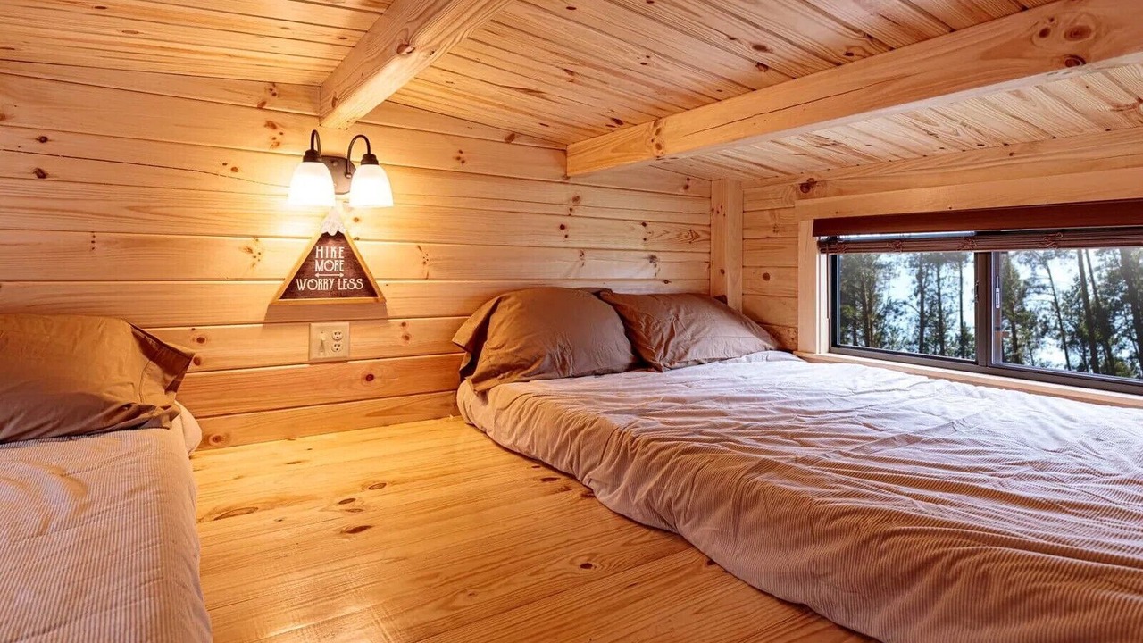 Photo of Others in Centre