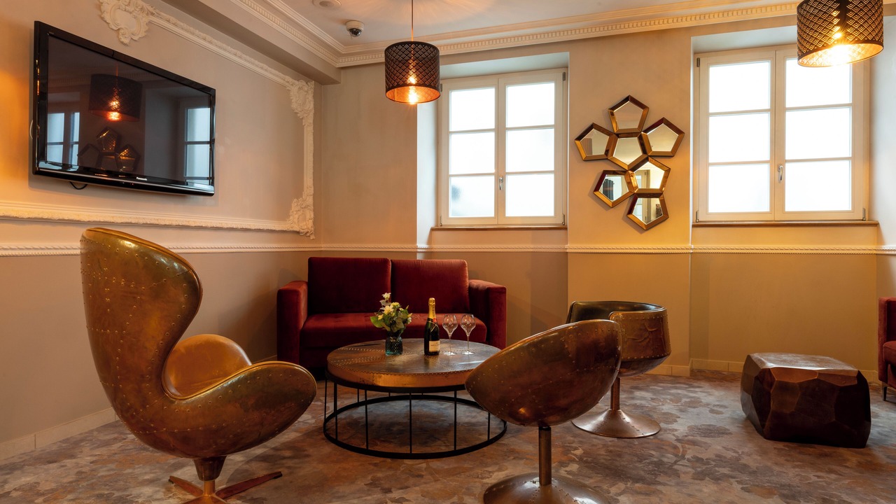 Photo of Others in Epernay