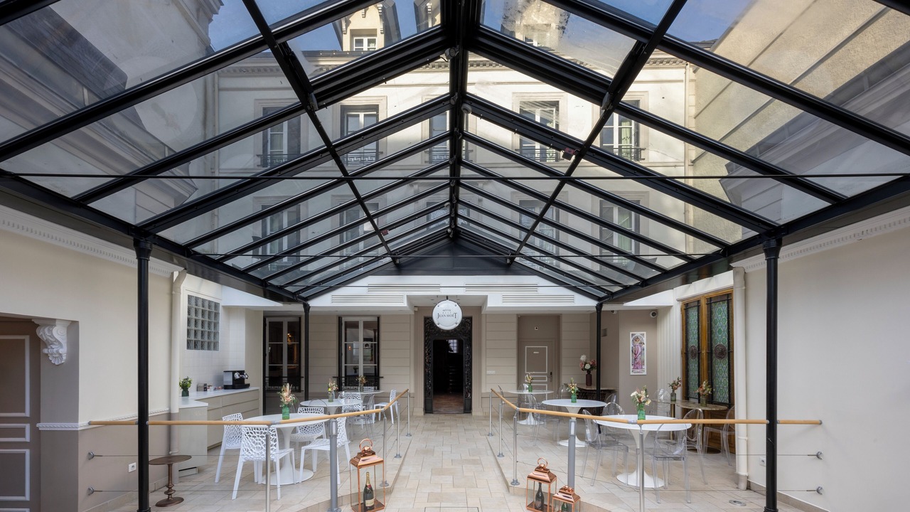 Photo of Others in Epernay