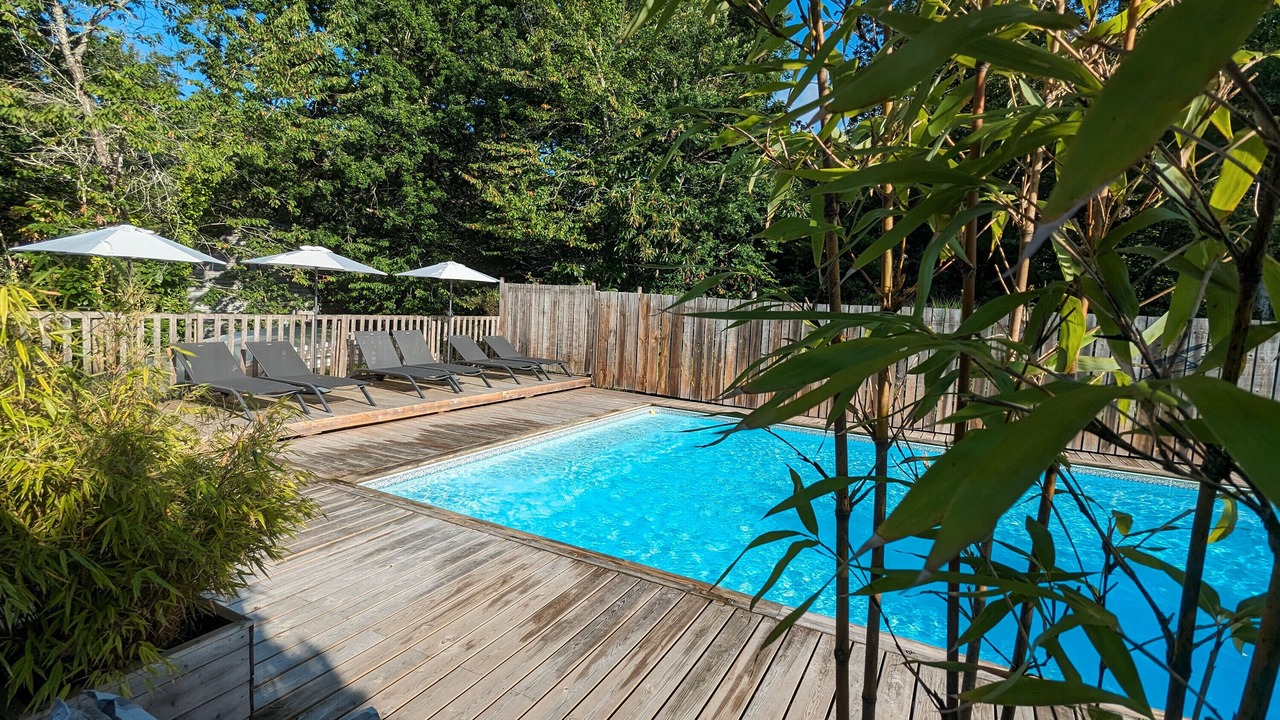 Photo of Outdoor in Biron