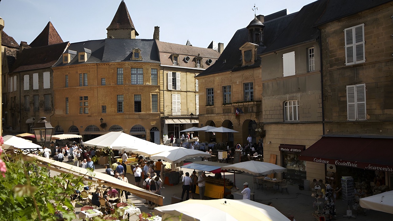 Photo of Outdoor in Biron
