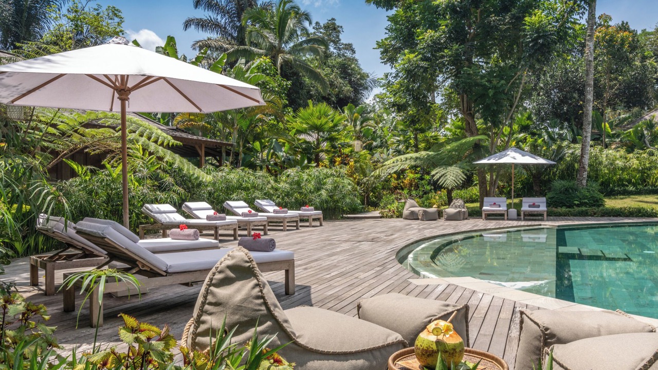 Photo of Outdoor in Taro