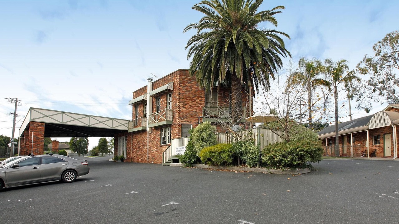 Photo of Outdoor in Macleod