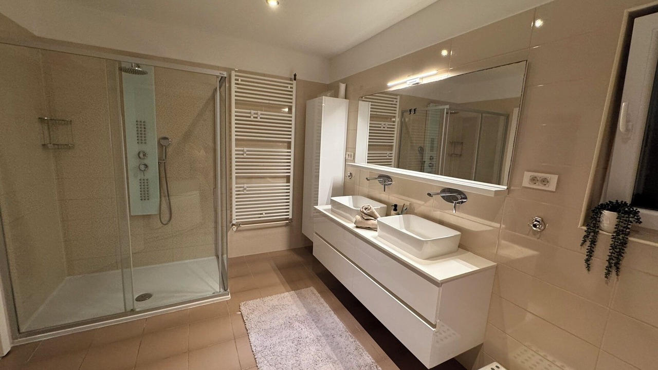 Photo of Bathroom in Kampor