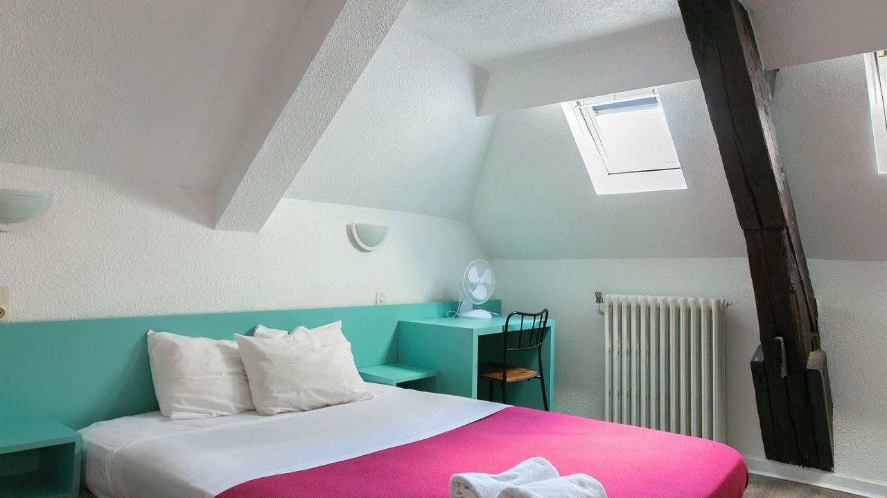 Photo of Bedroom in Richebourg - Saint-Clement