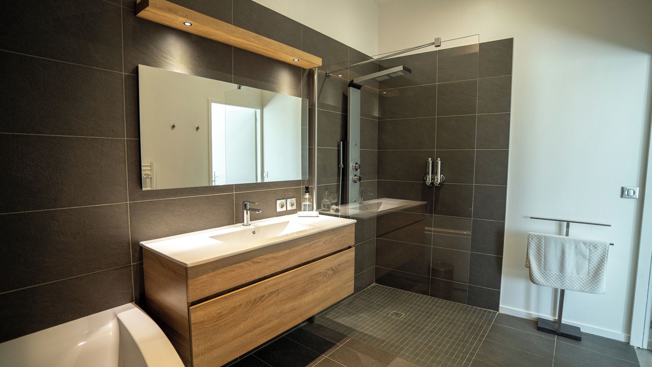 Photo of Bathroom in Saint-Sulpice-le-Verdon