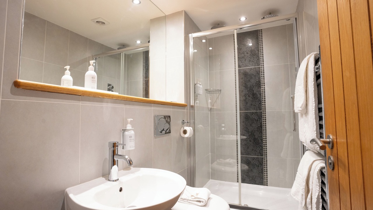 Photo of Bedroom in Kirkby Lonsdale