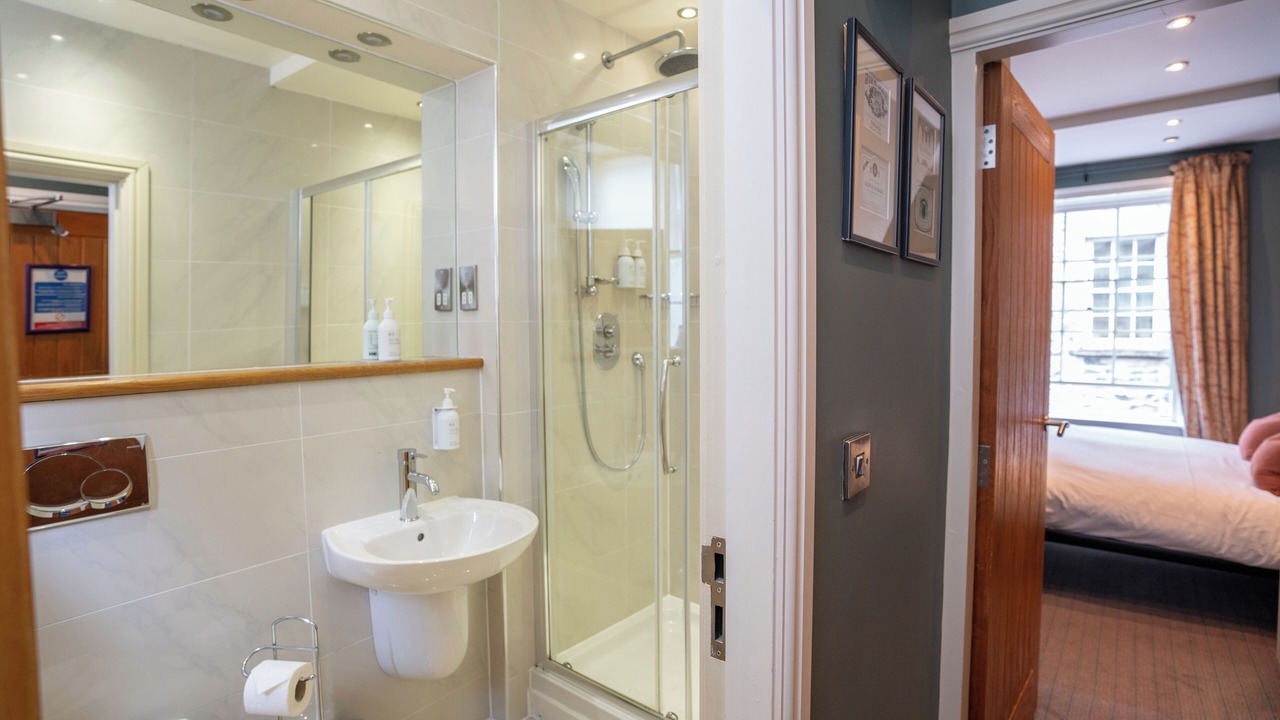 Photo of Bedroom in Kirkby Lonsdale