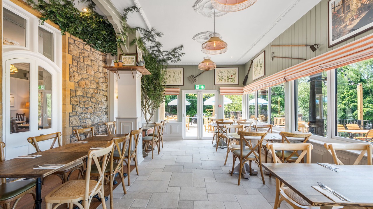 Photo of Others in Sidcot