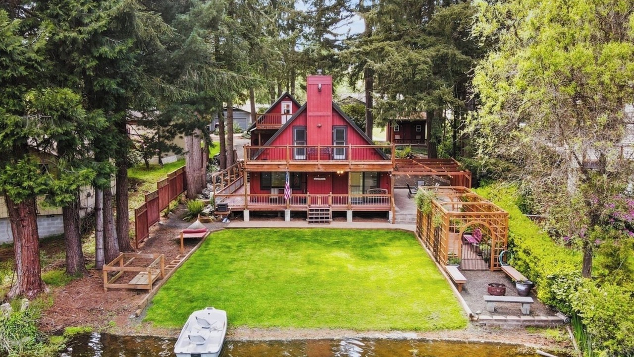 Photo of Outdoor in East Olympia