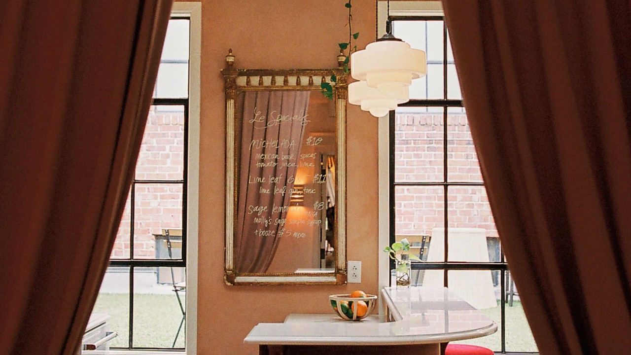 Photo of Outdoor in Crossroads Arts District