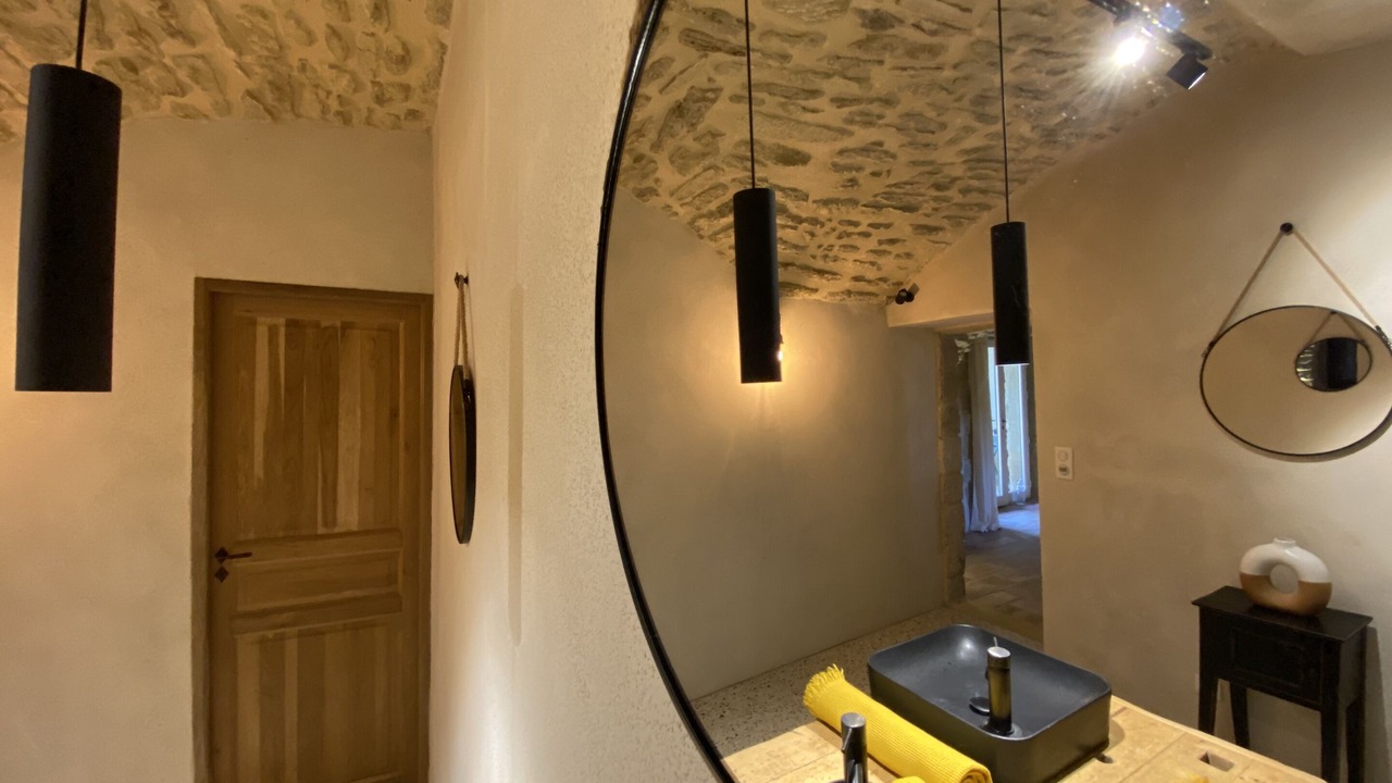 Photo of Bathroom in Uzes