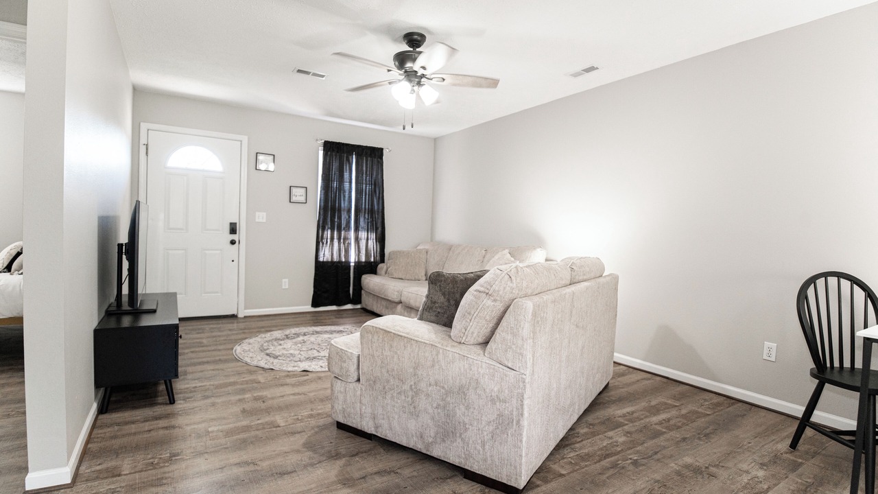 Photo of Livingroom in St. James