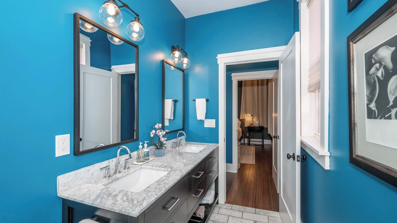 Photo of Bathroom in Northside