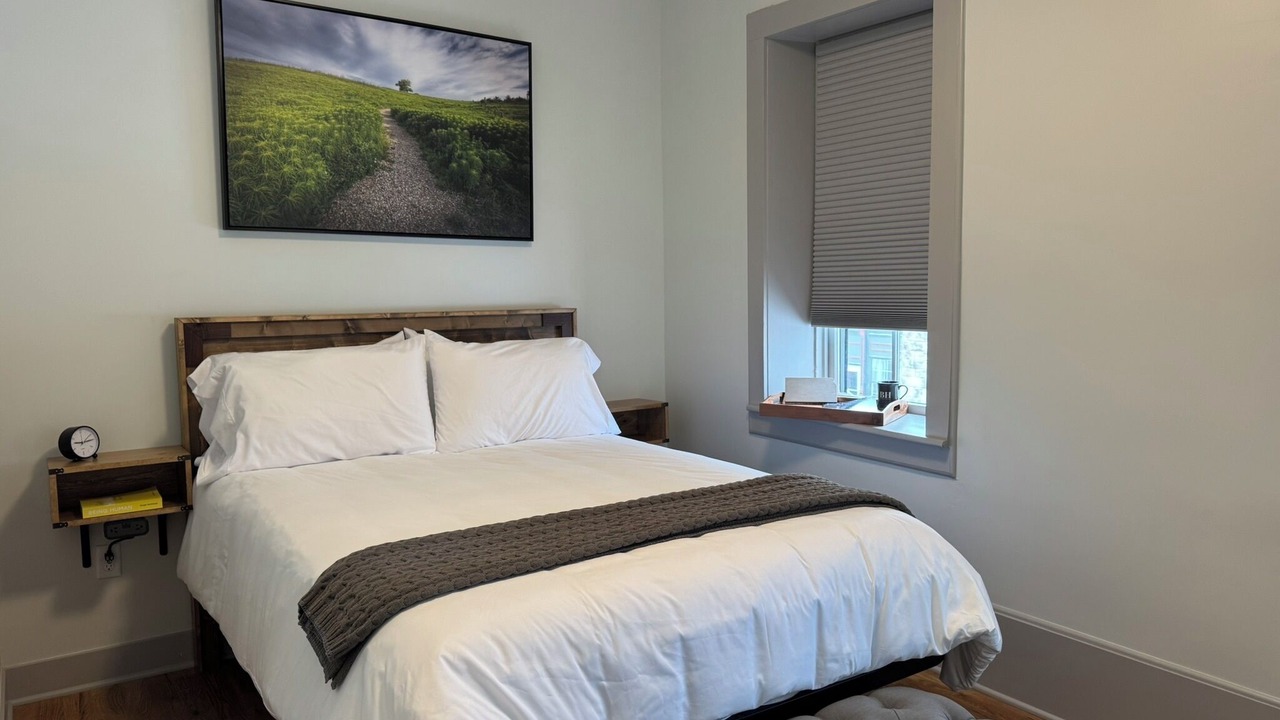 Photo of Bedroom in Alma
