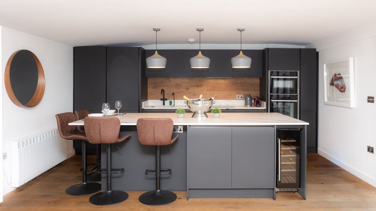 Photo of Others in Henley