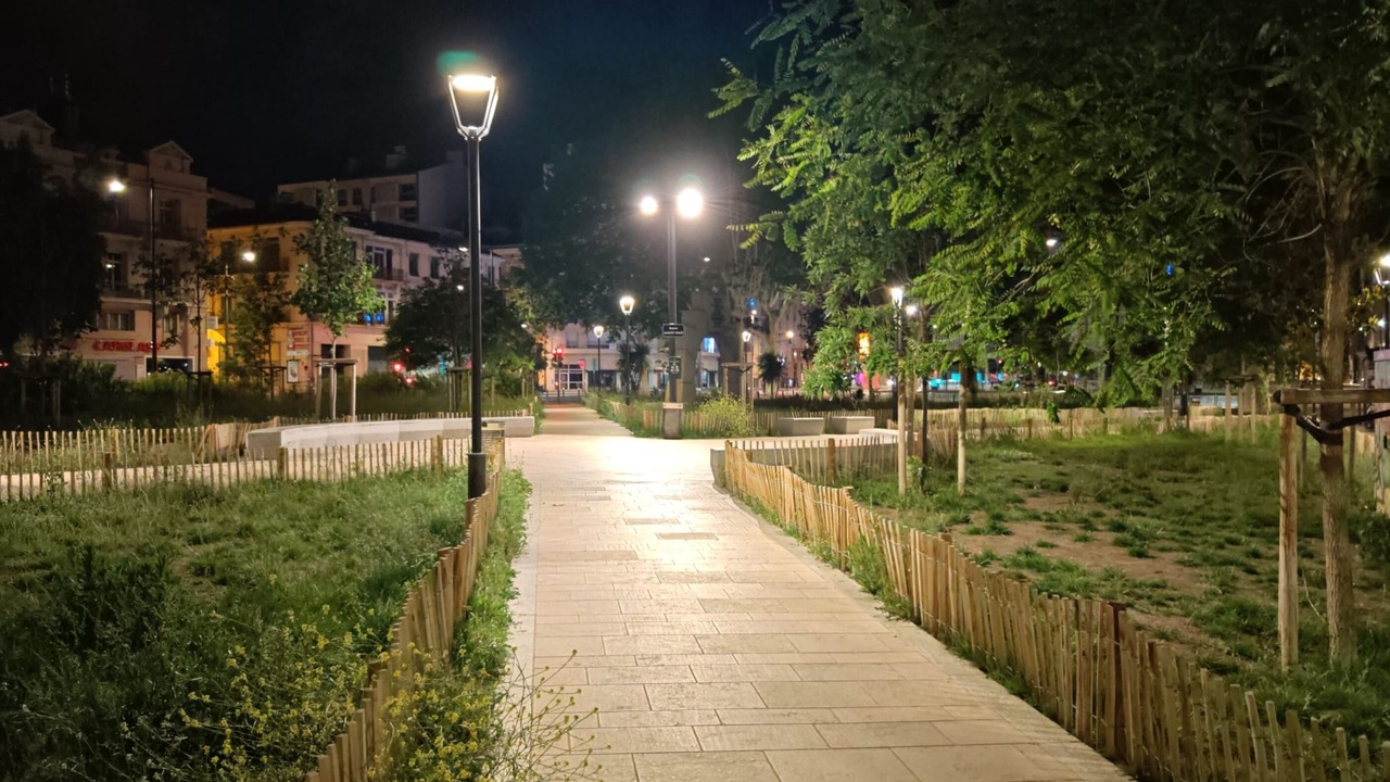 Photo of Others in Les Remparts