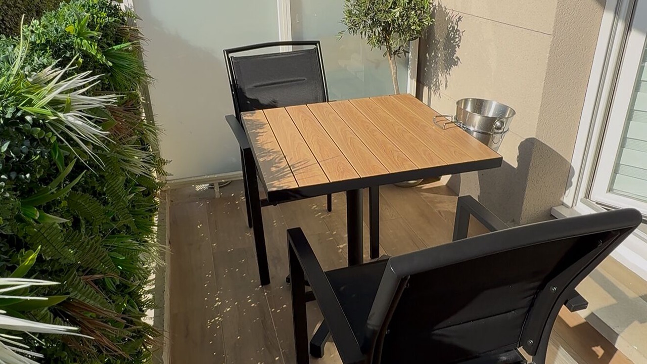 Photo of Outdoor in Avion