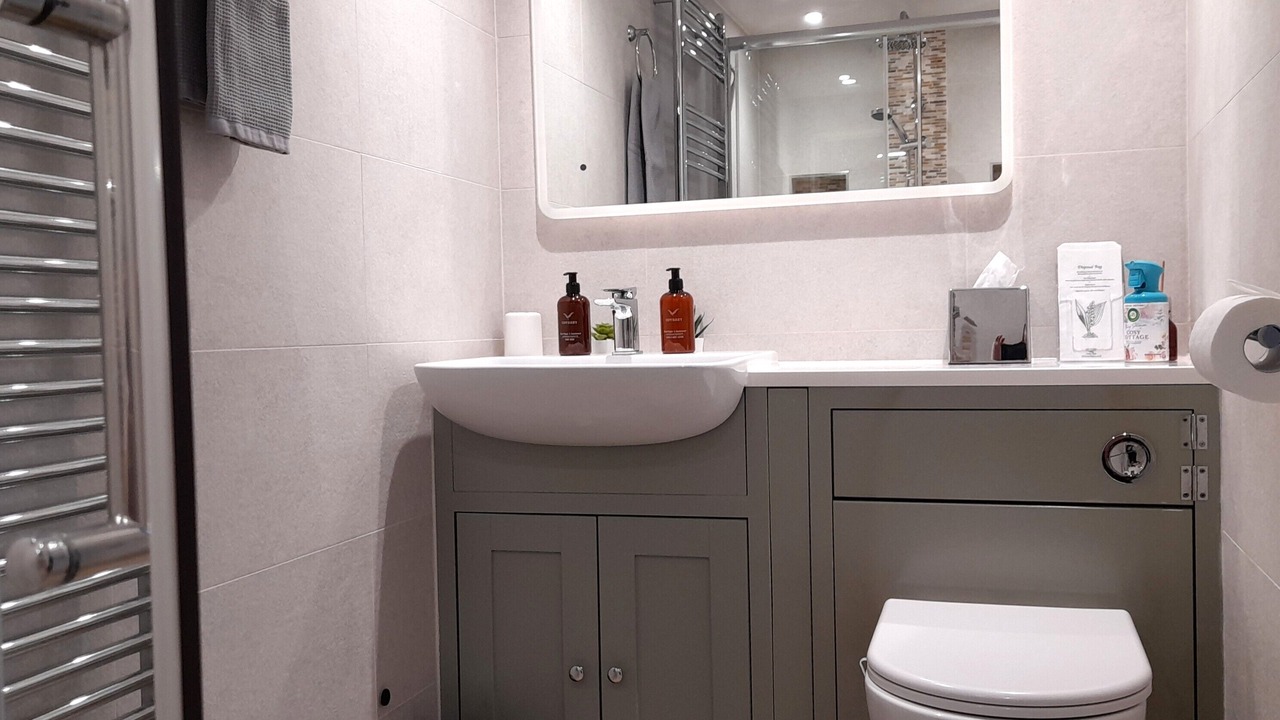 Photo of Bathroom in Stuckton