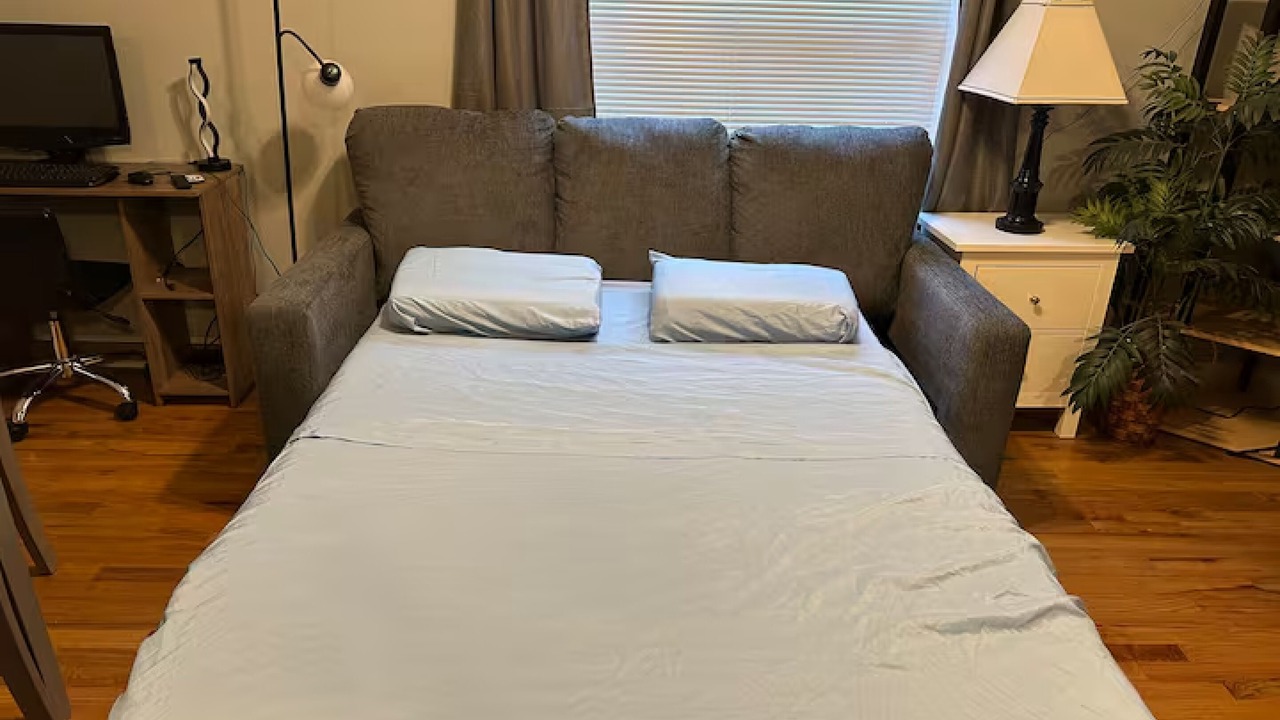 Photo of Livingroom in Lakeview