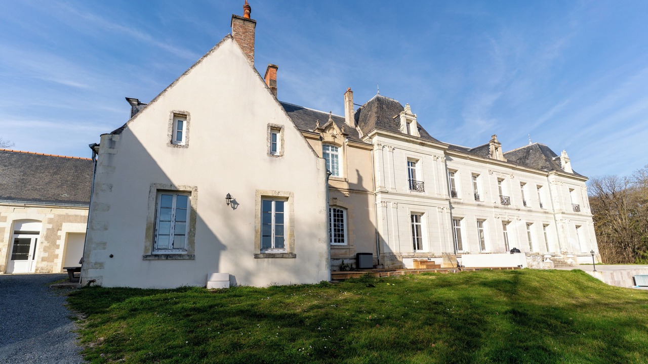 Photo of Outdoor in Veigne