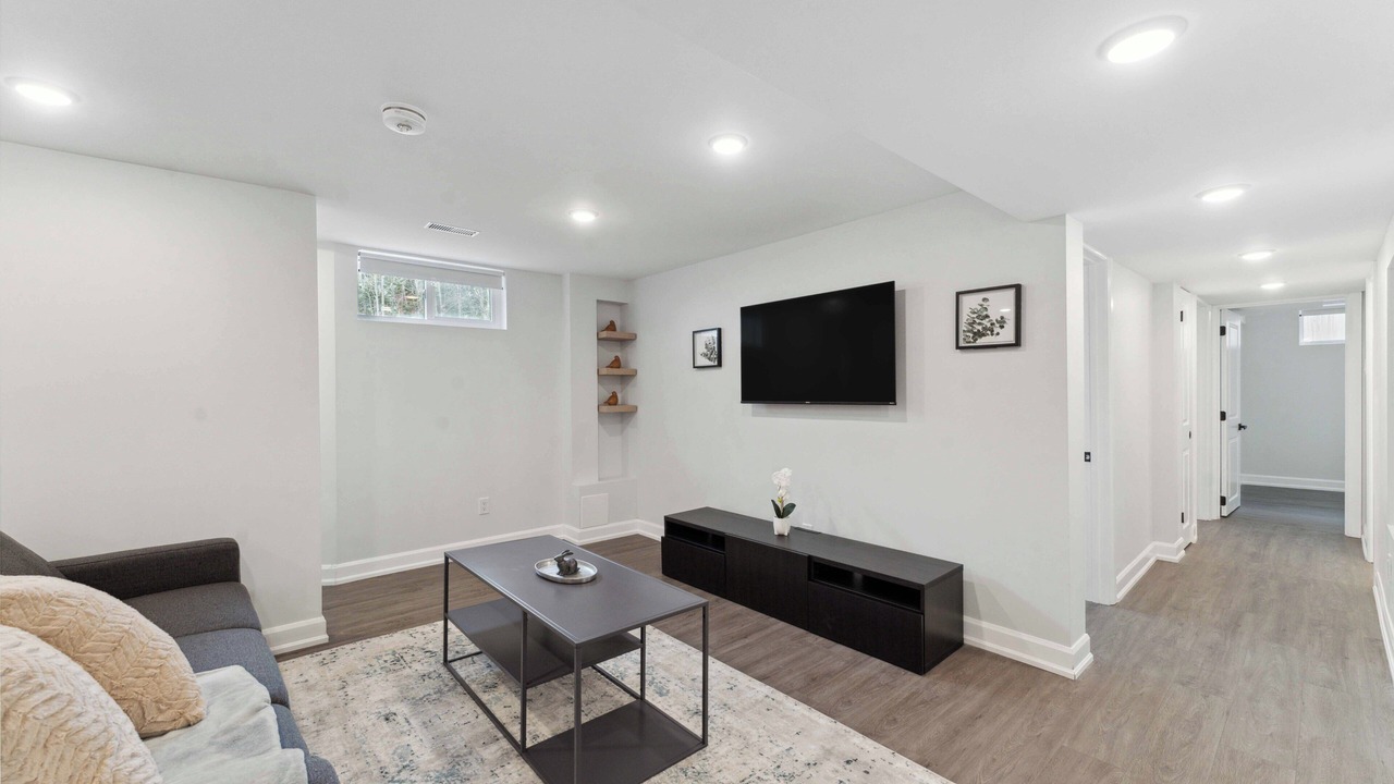 Photo of Livingroom in Bells Corners