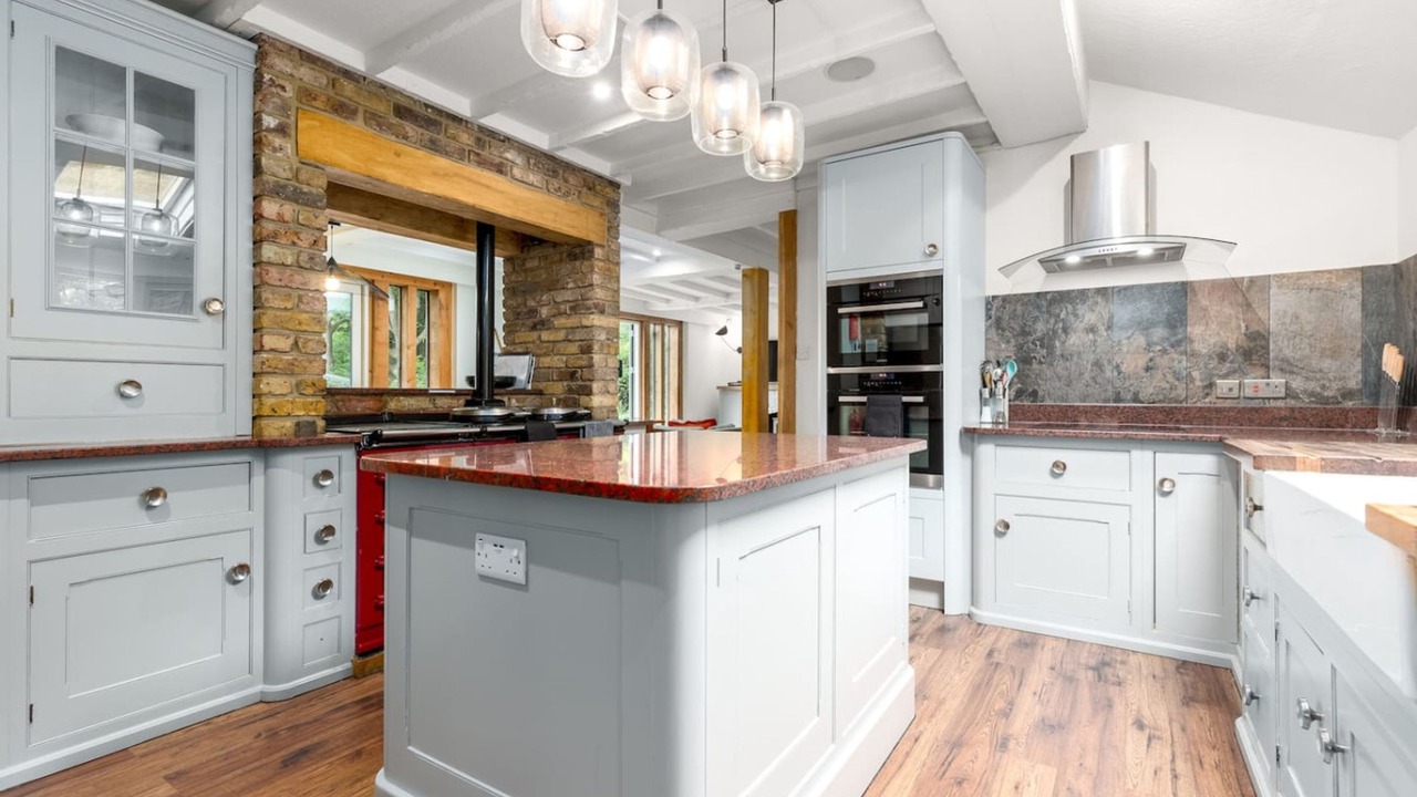 Photo of Others in Chazey Heath