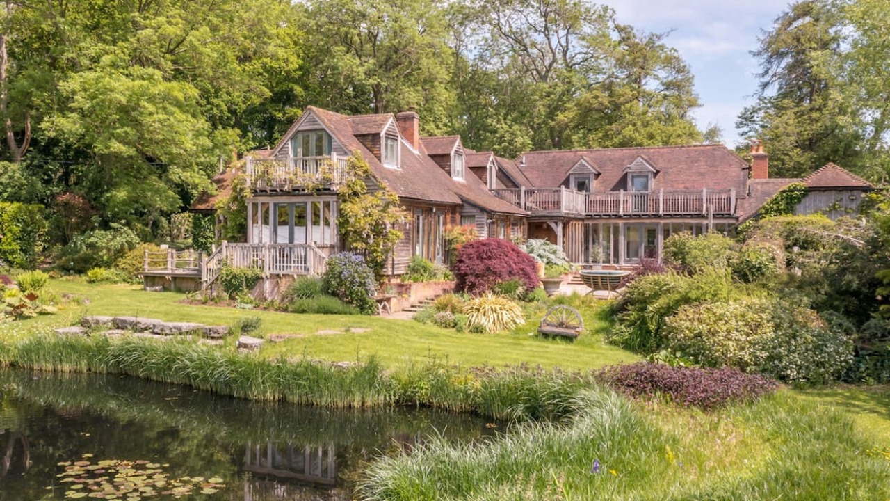 Photo of Others in Chazey Heath