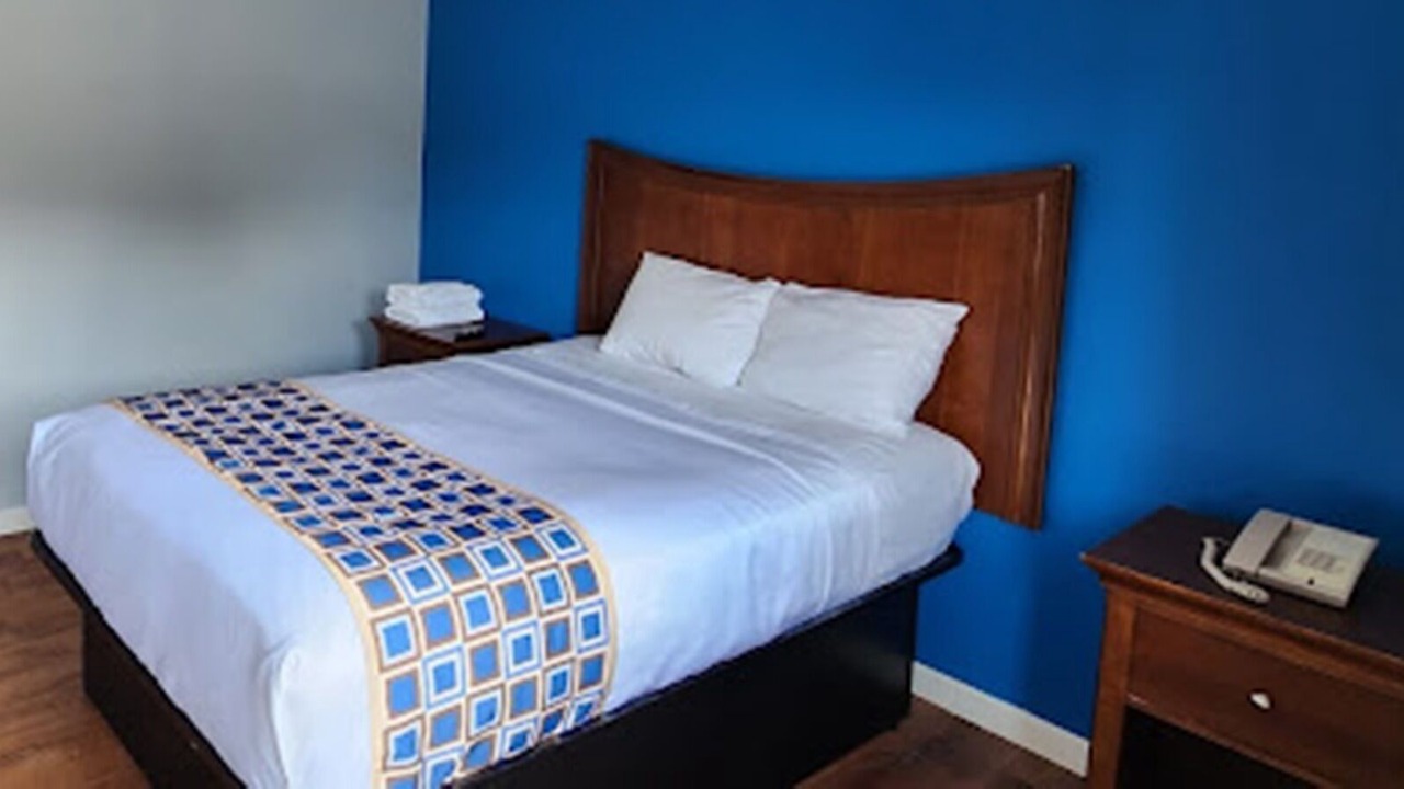 Photo of Bedroom in Hampton