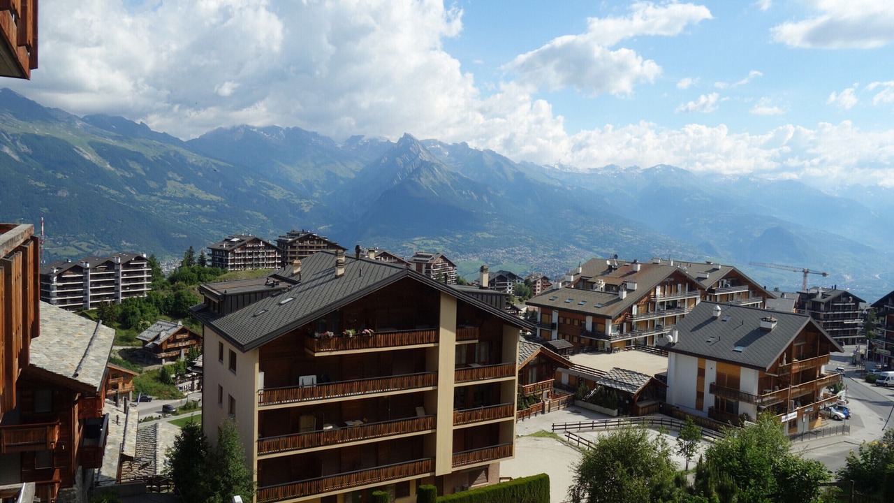 Photo of Outdoor in Saint-Pierre-de-Clages
