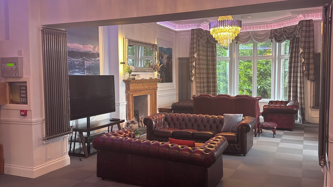 Photo of Others in Bontnewydd