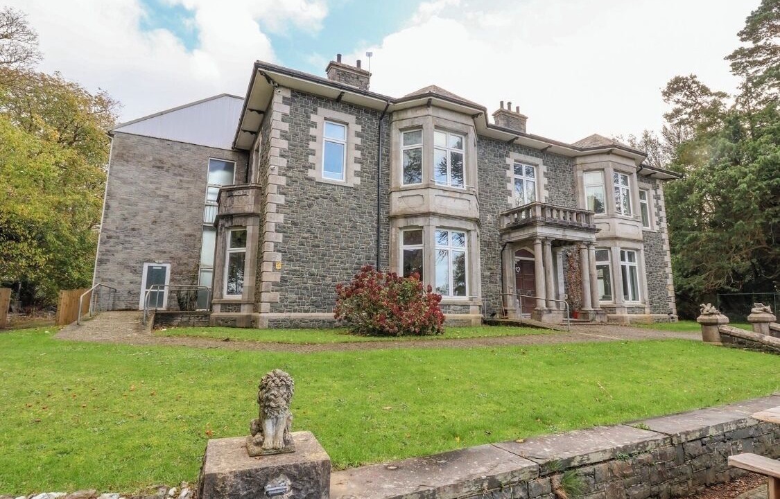 Photo of Others in Bontnewydd