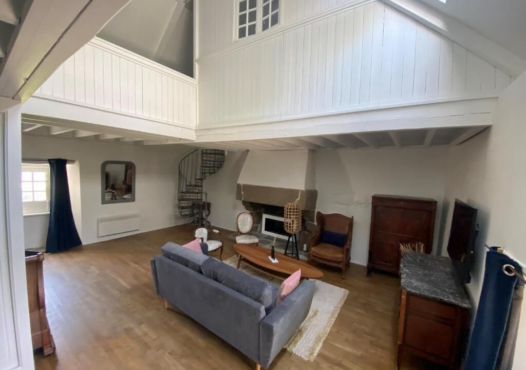 Photo of Livingroom in Saint-Benoit-des-Ondes