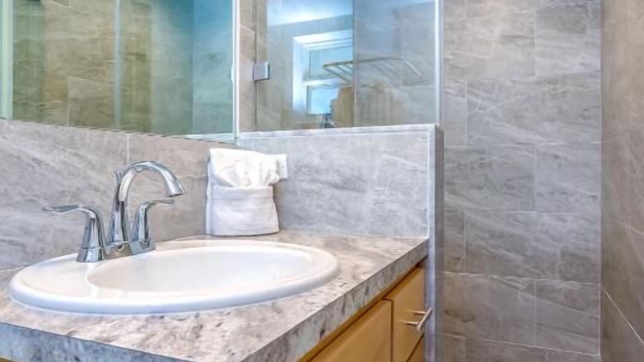 Photo of Bathroom in Islamorada