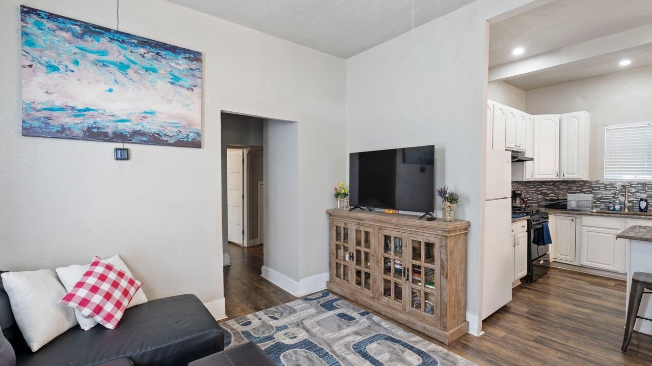 Photo of Livingroom in Highland Park