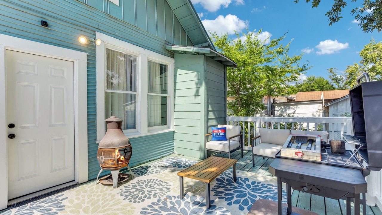 Photo of Outdoor in Highland Park