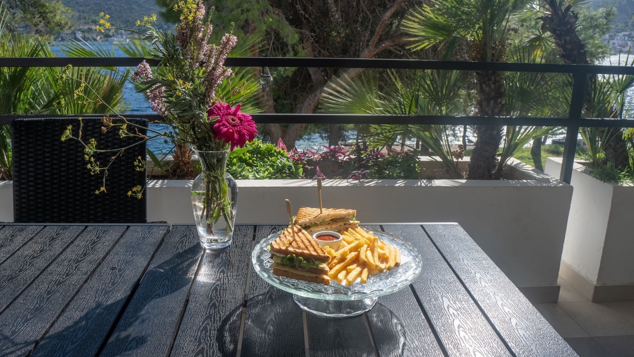 Photo of Patio Balcony in Cove Rogacic