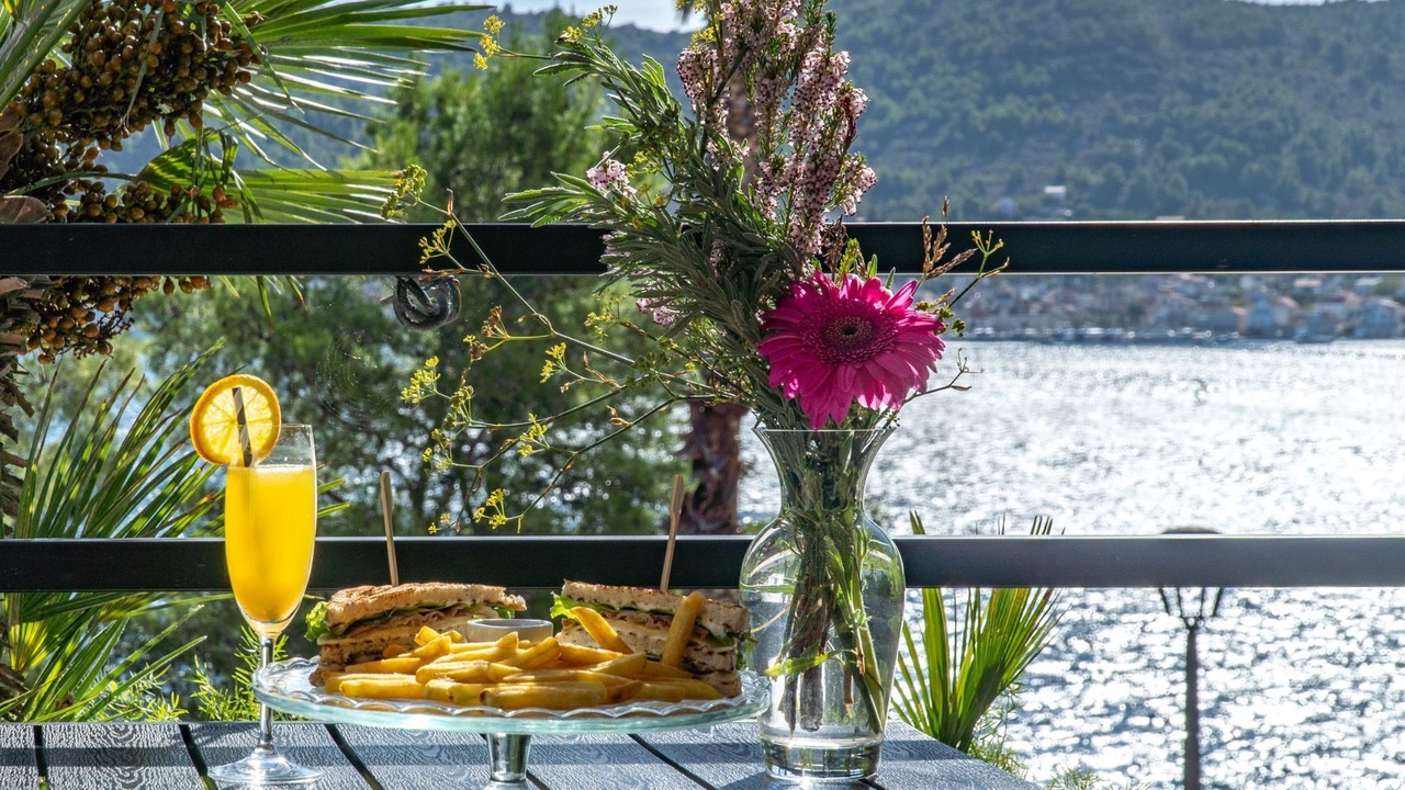 Photo of Patio Balcony in Cove Rogacic