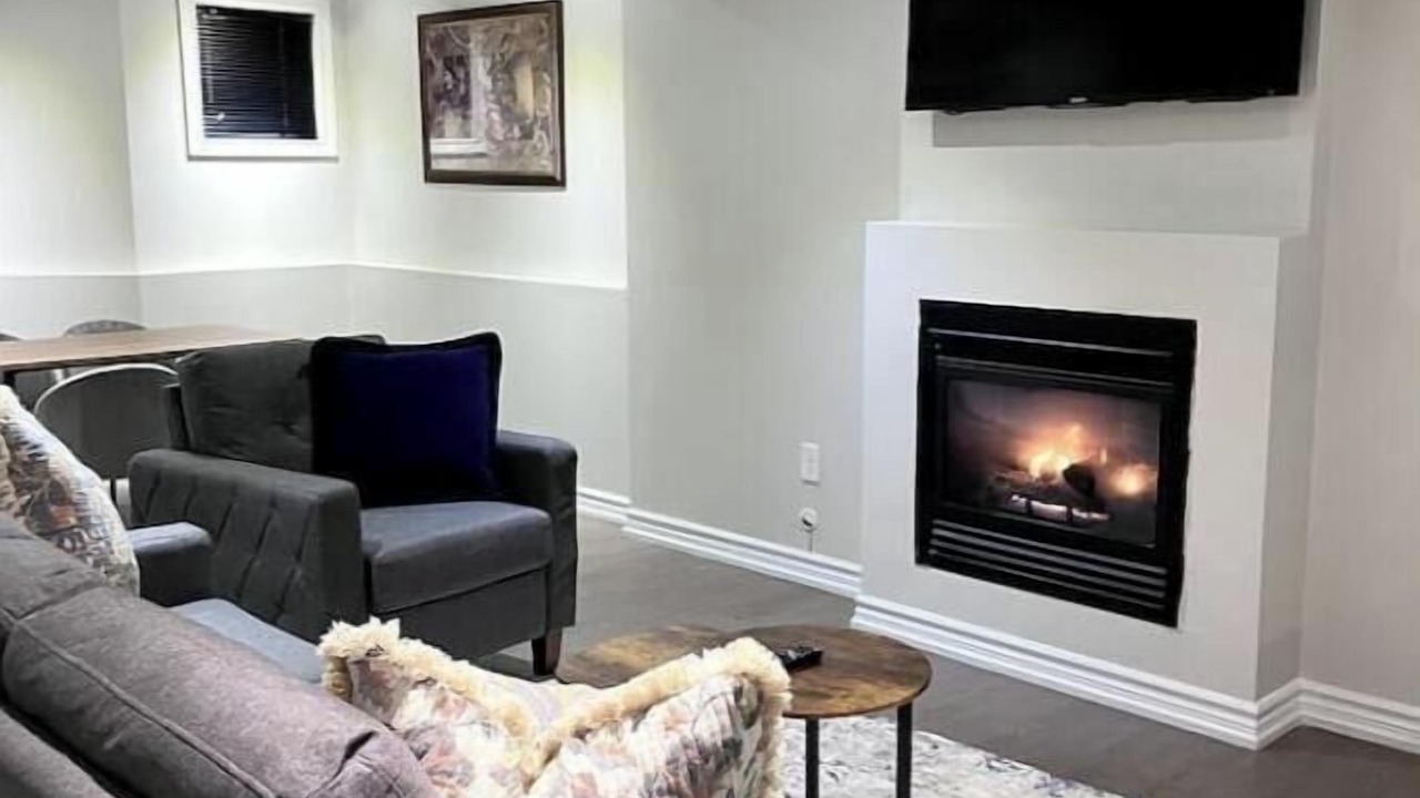 Photo of Livingroom in Ashburn