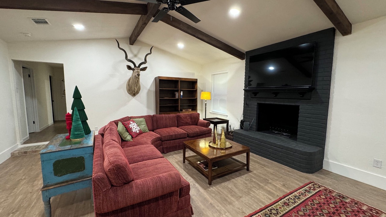 Photo of Livingroom in Woodway